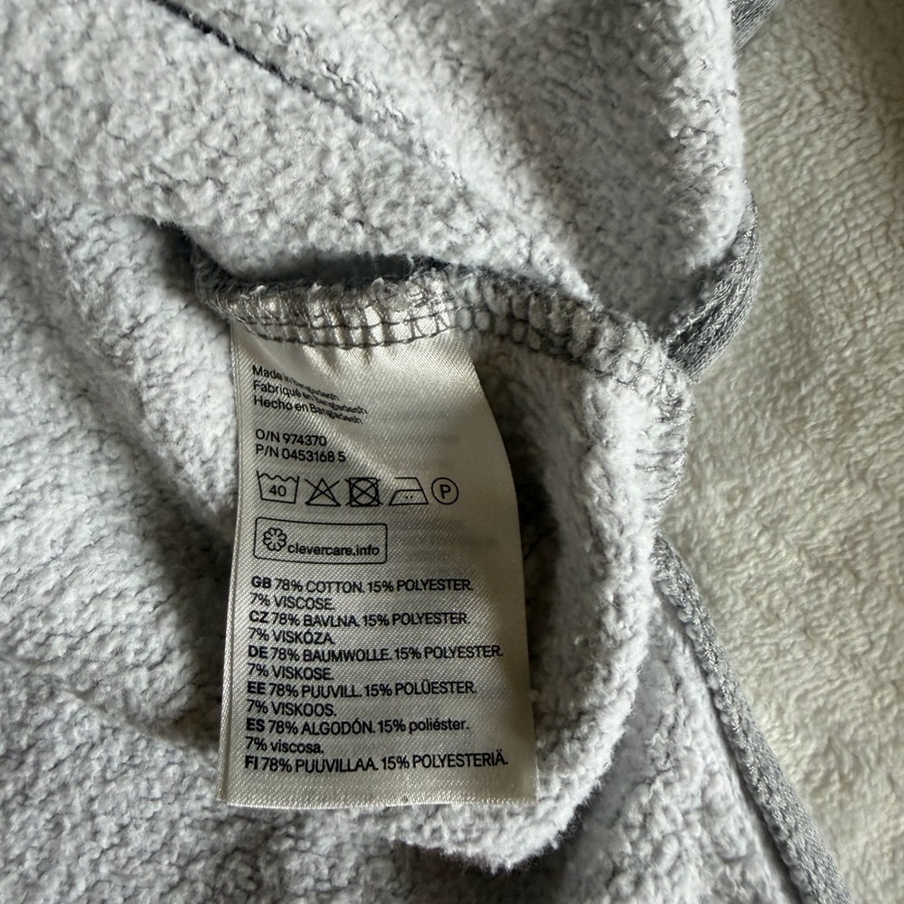 Divided Gray Crop Hoodie and Tan Sweater Combo - Picture 5 of 9